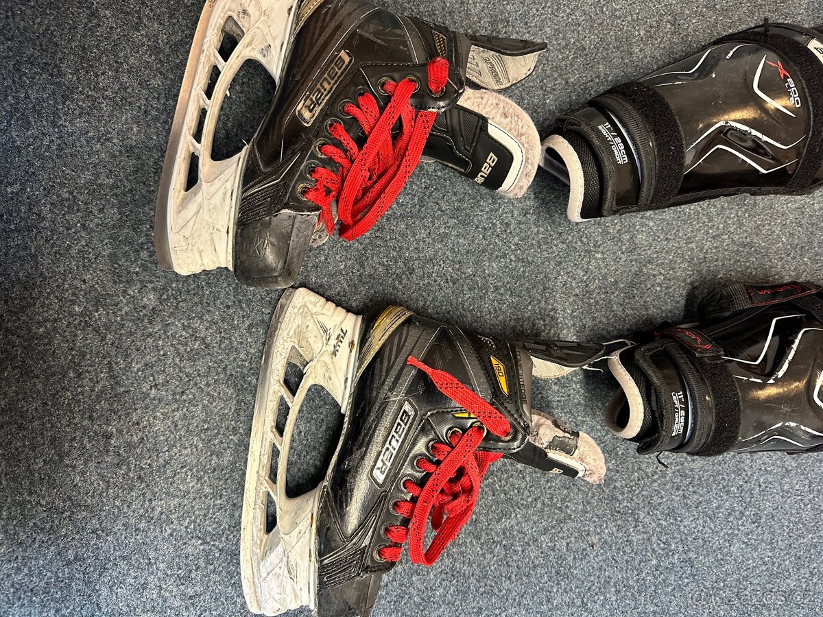 Hokejová výbava - 13