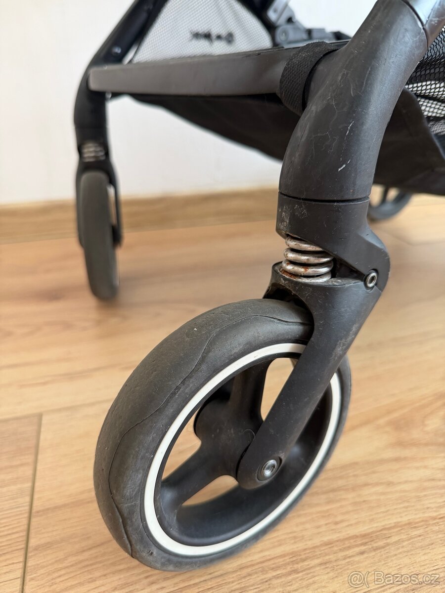 Kočárek Cybex Beezy - 13