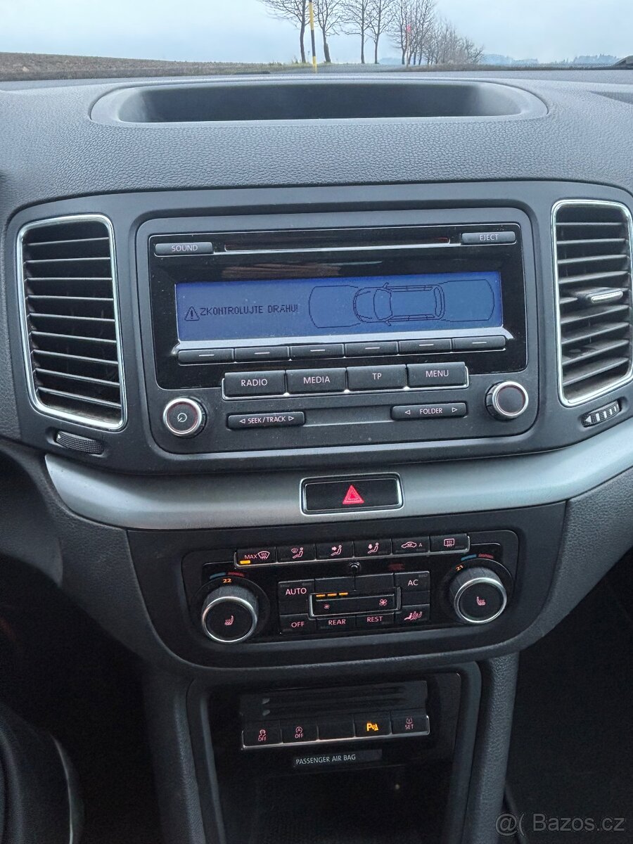 Volkswagen Sharan 2.0 TDI 103 Kw - 1.Majitel - 13