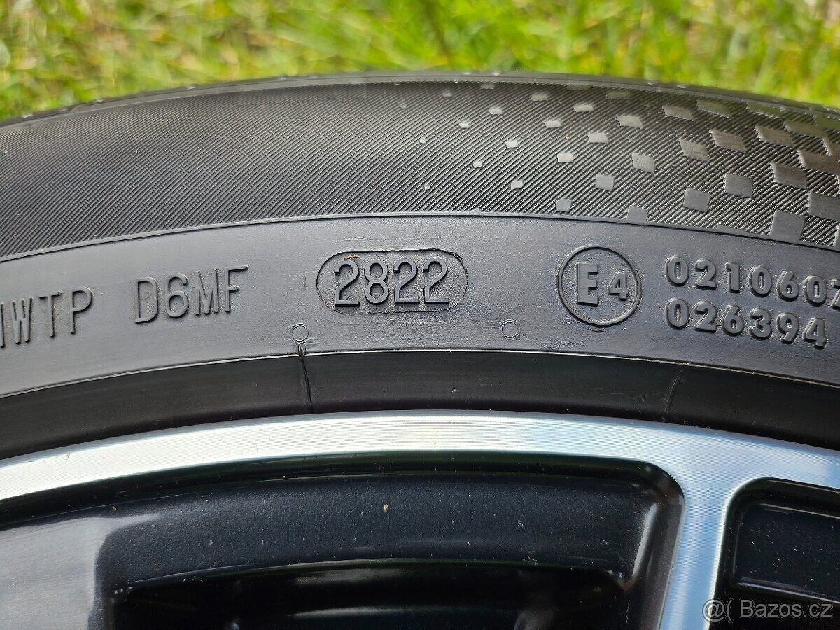 Kompletní letní orig. Audi Q8 SPORT - 285/40 R22 XL - 5x112 - 13