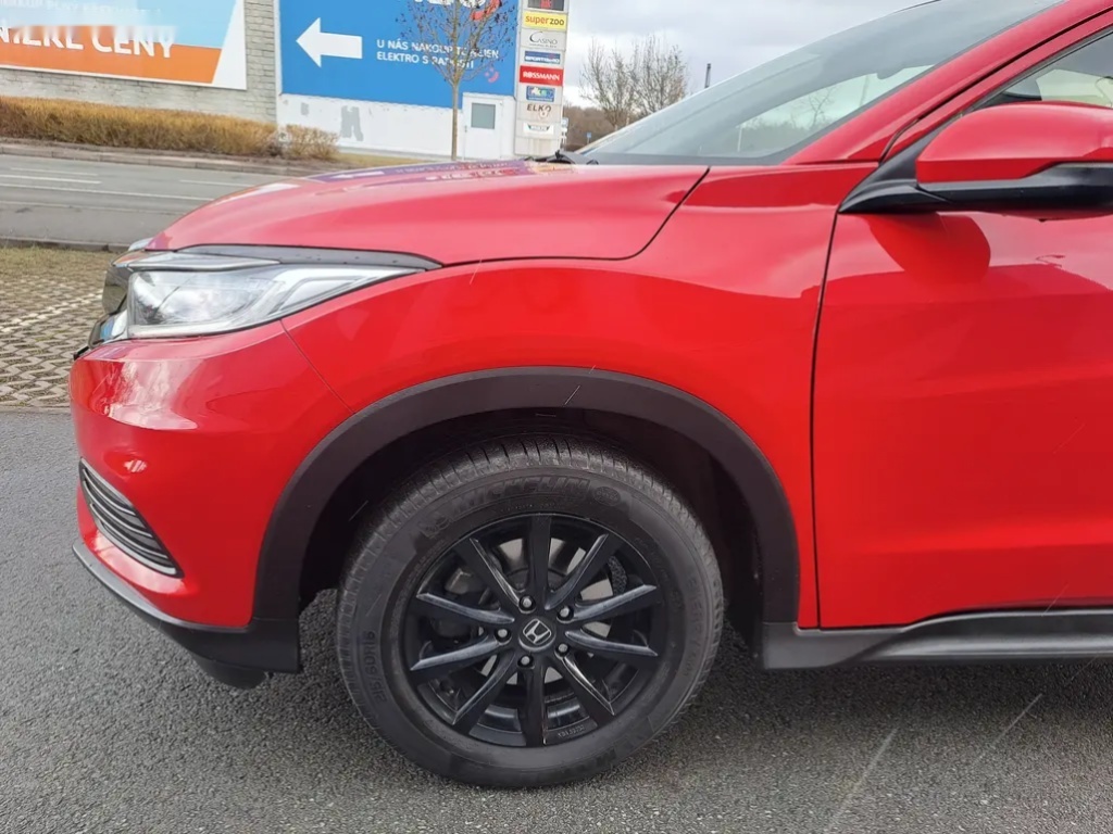 Honda HR-V, 1.5i-VTEC ČR 1MAJ PERFEKT+KOLA - 13