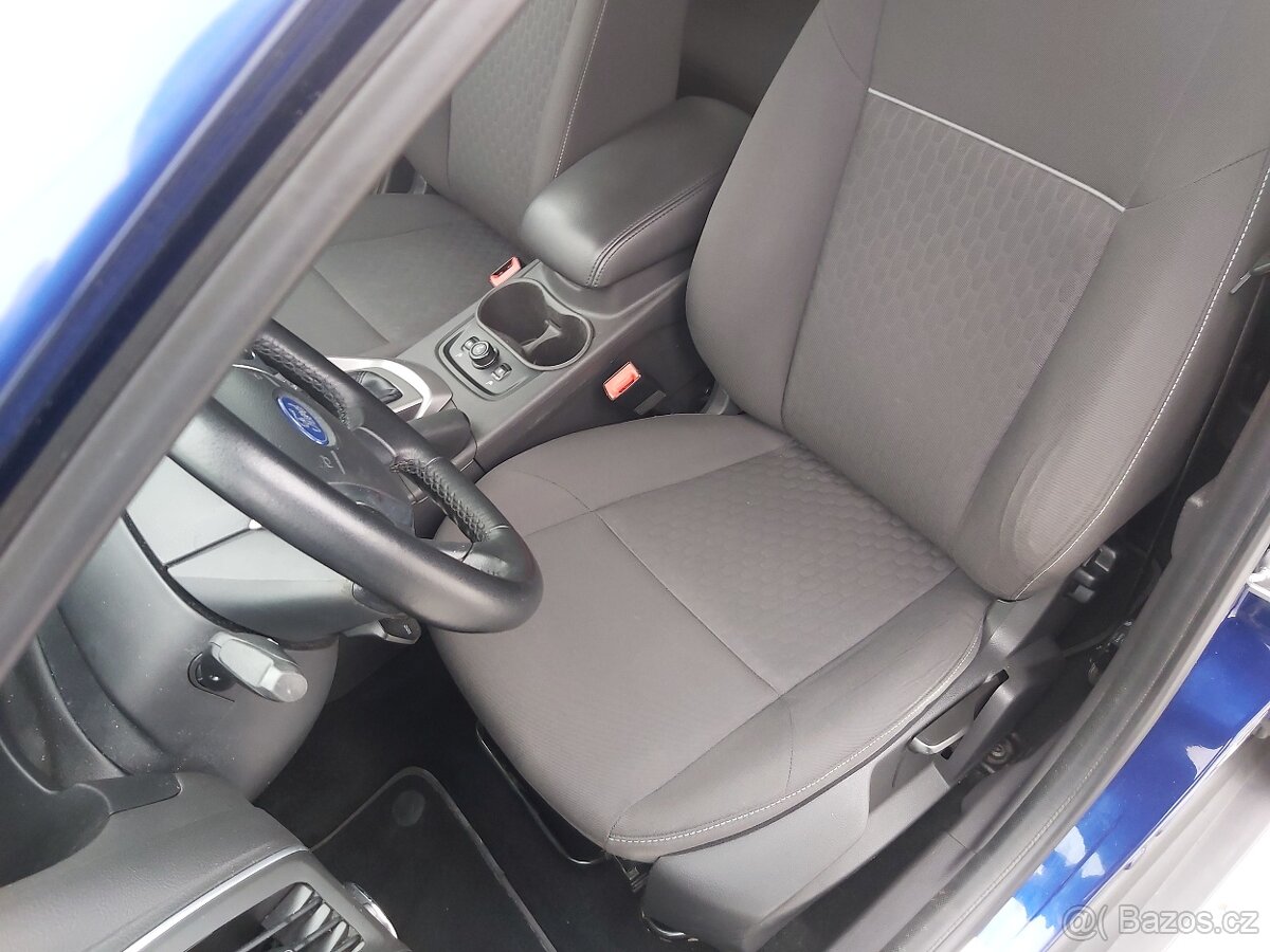 Ford Focus Titanium 1.6 TDCi 77 kw, servis Ford, 2013 - 13