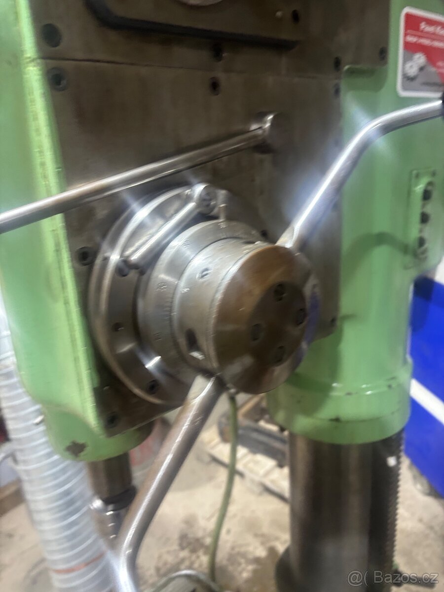 Prodám sloupovou vrtačku v dobrém stavu - 13