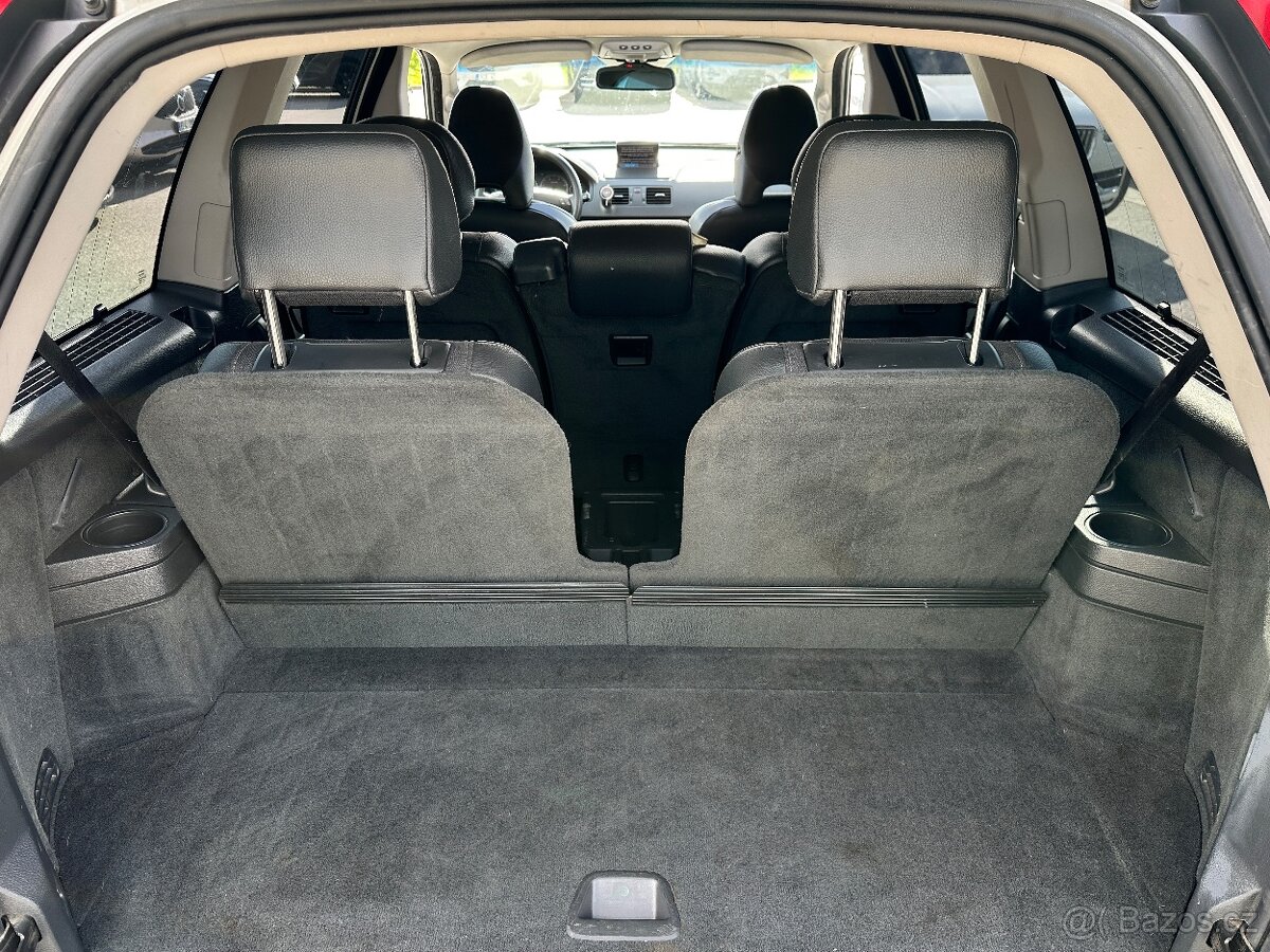 Volvo XC90 MY2010 D5 AWD AT 7 místné - 13