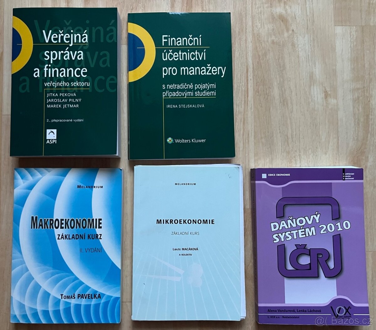 Veřejná správa a finance veř. sektoru (VELMI NÍZKÉ CENY) - 13