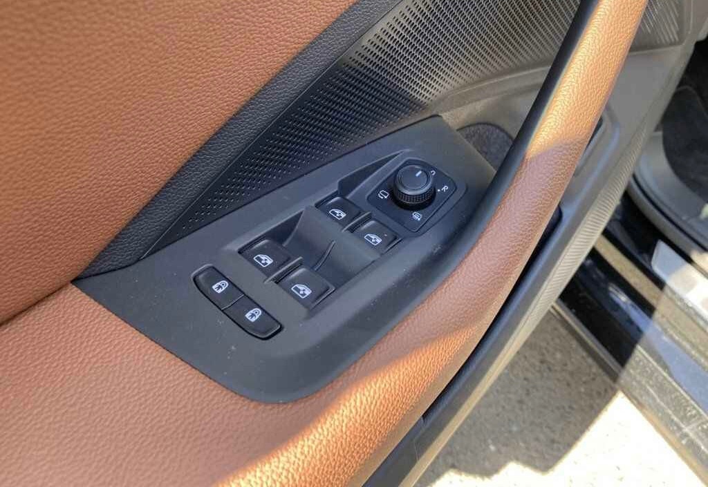 Škoda Superb, L&K, 4X4, Nez.top, MATRIX, Odpoč. DPH, 142 KW - 13