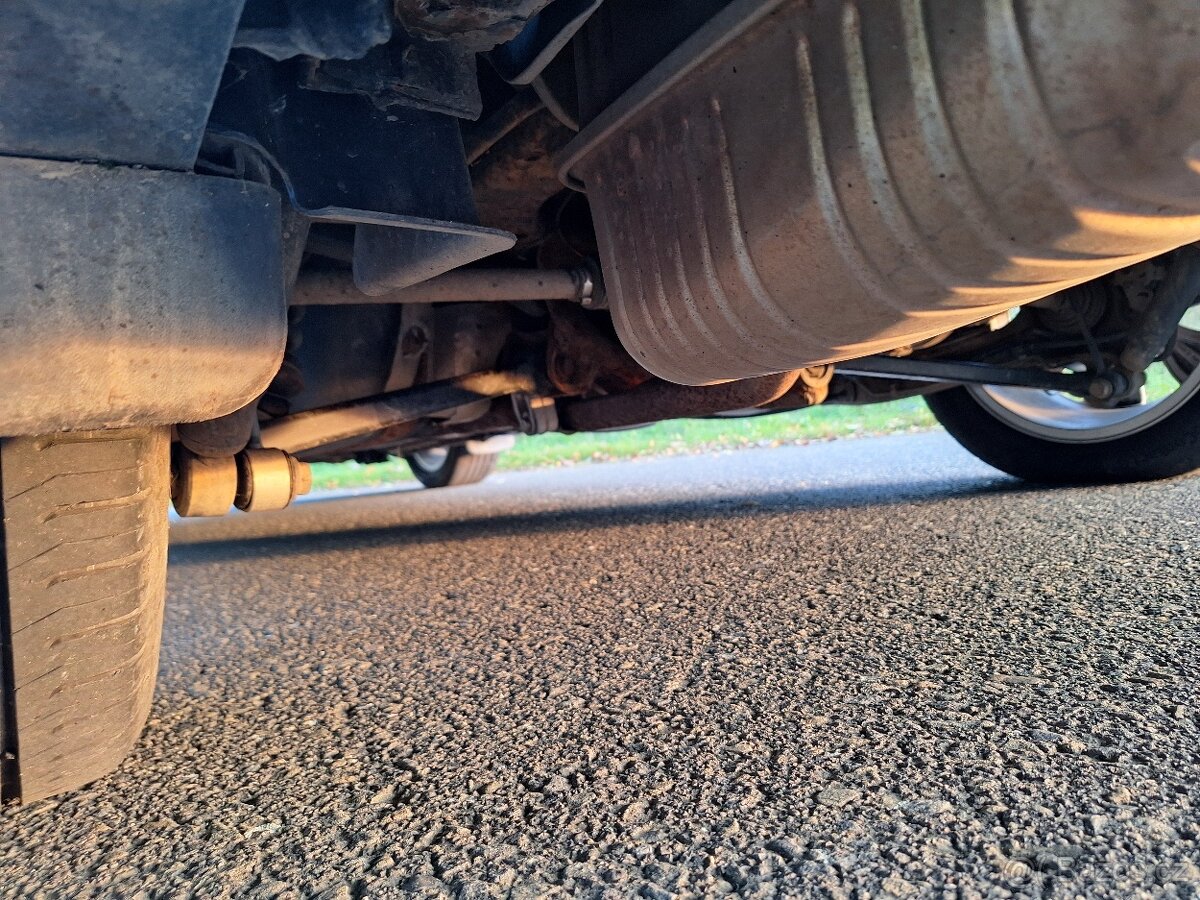 Škoda Octavia 1,8T 4x4 - 13