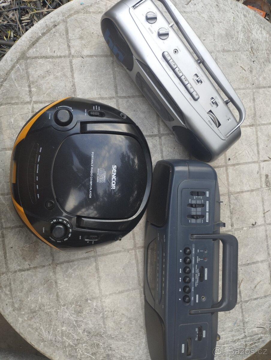Sanyo m-w3lu,Aiwa CA-W72,Telefunken MC 80,Yamaha YST-NC1K - 13