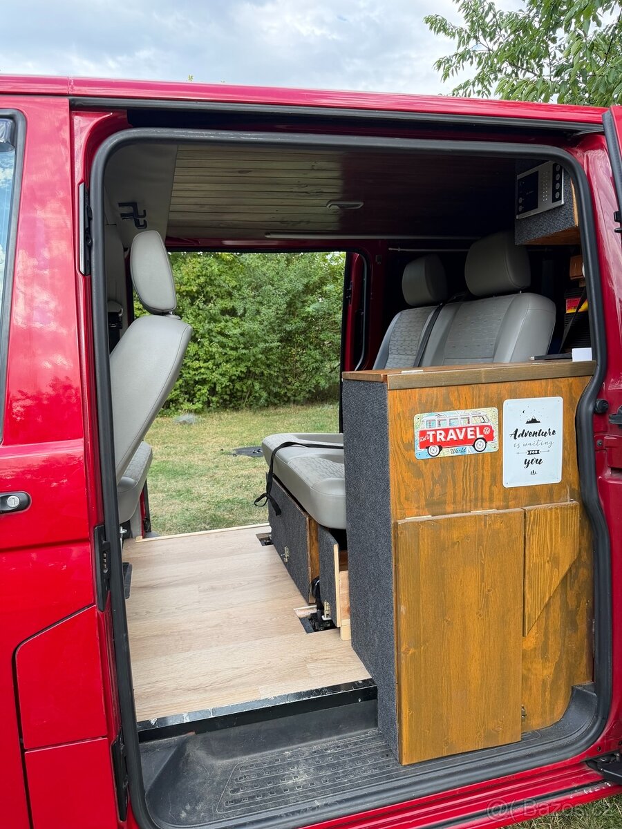 VW T5 FACELIFT - OBYTNÝ - 13
