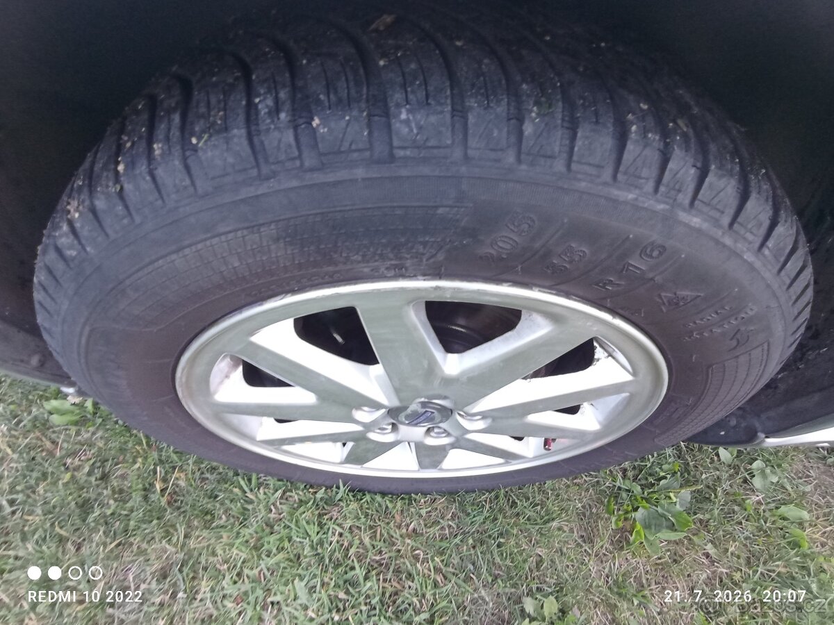 Volvo V50 2,0 D - 13