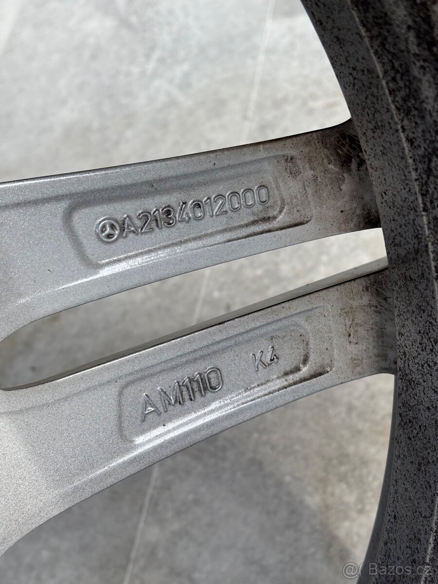 Mercedes E W213 AMG Alu R19 5x112 Zimní Michelin - 13