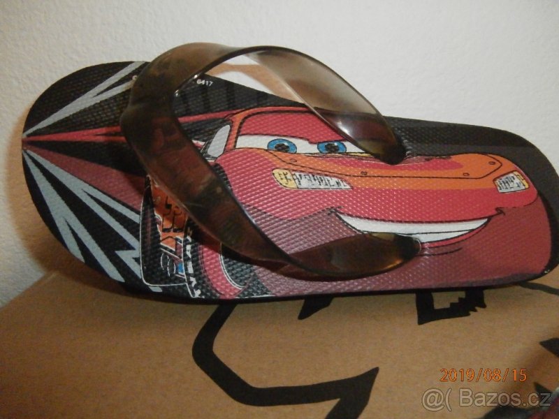 Sandále 33 / 19,5 - 21 cm a žabky 26 - 27 / 17,5 cm - 13