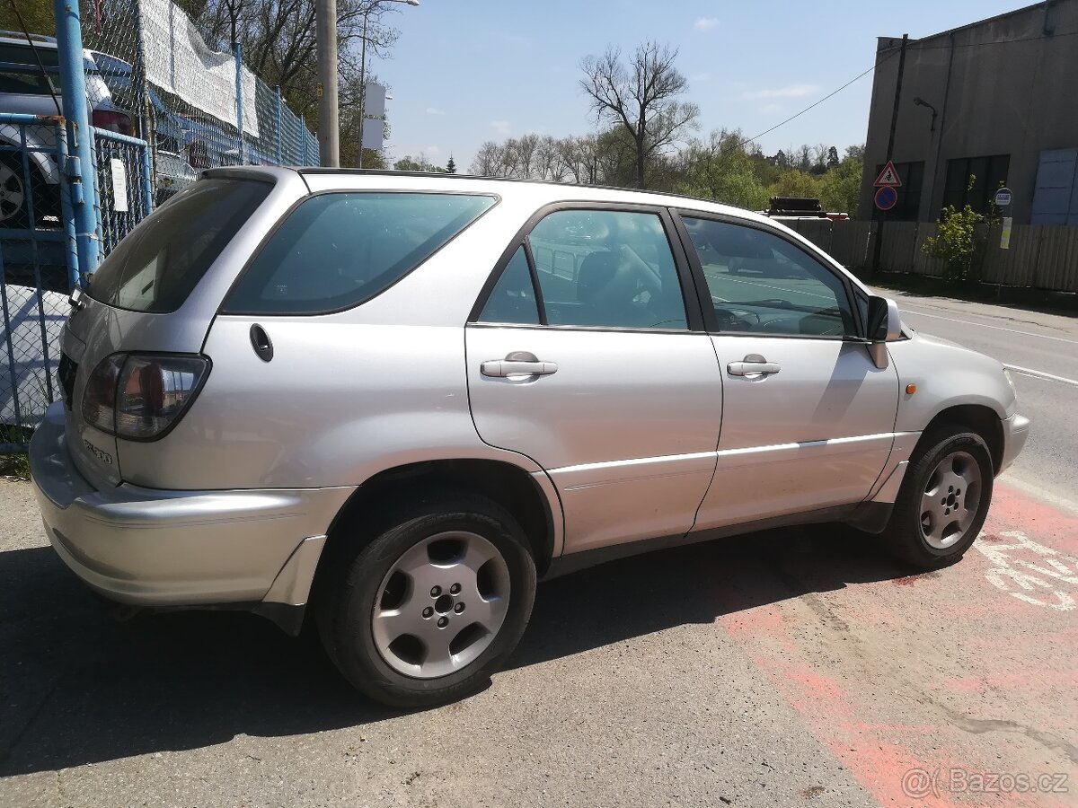 lexus RX 300 - 13