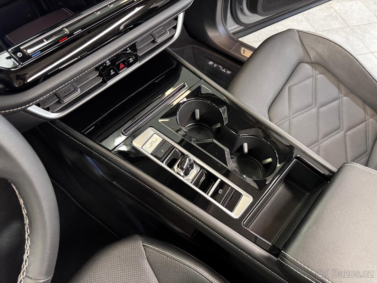 2024 Volkswagen Atlas SE W-Technology, 4Motion, DPH - 13