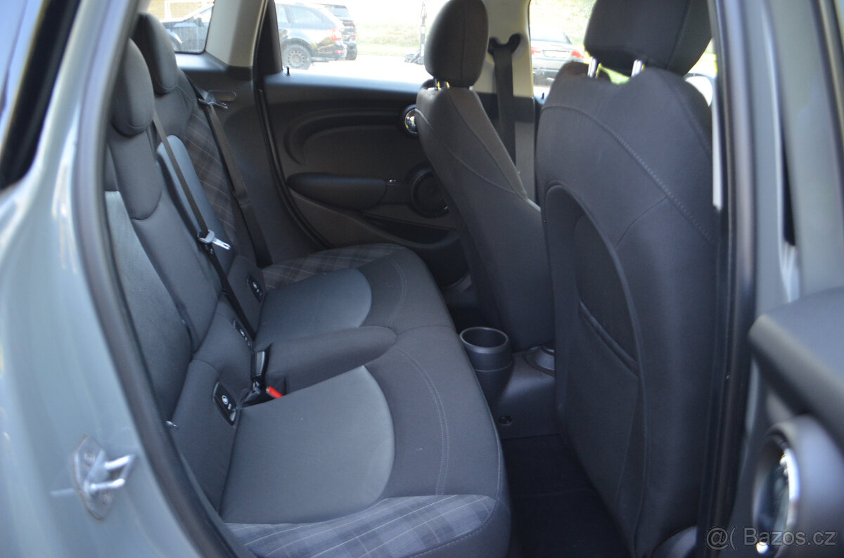 PRODÁM MINI COOPER 1.5D 5-DVÉŘ 2018 TOP STAV NAVI - 13