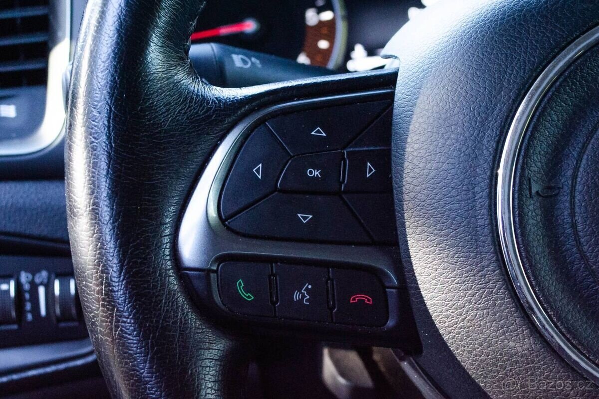 Jeep Renegade 2.0 - 13
