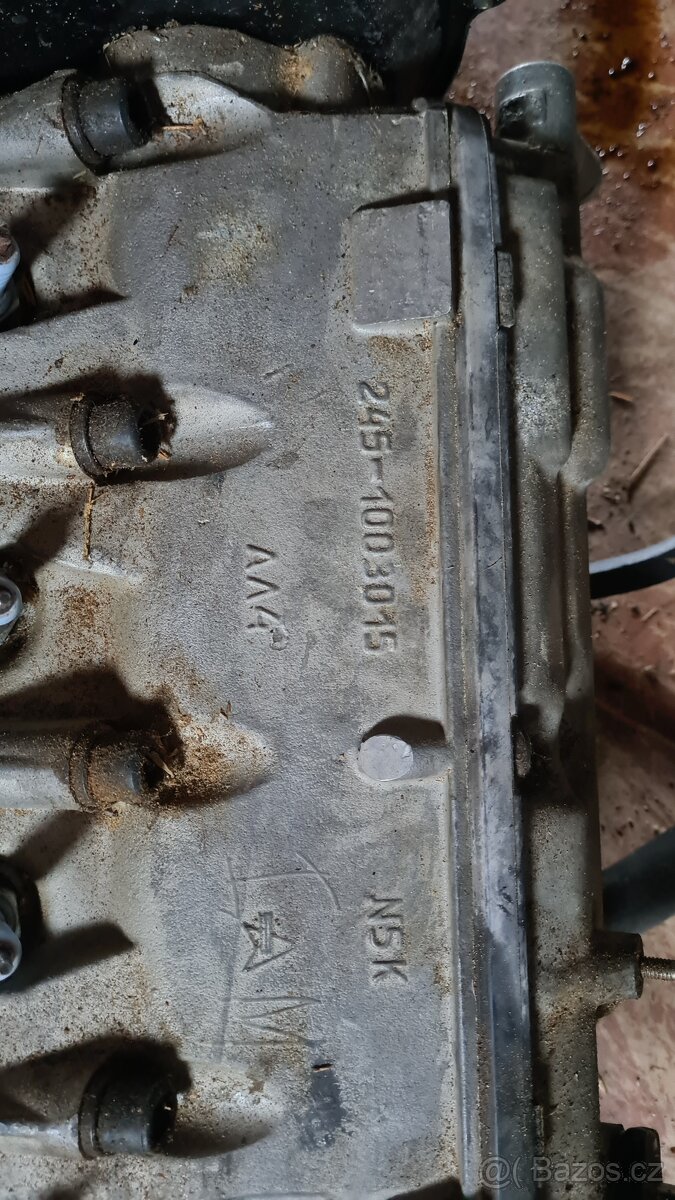 TAVRIA - náhradní díly - 13