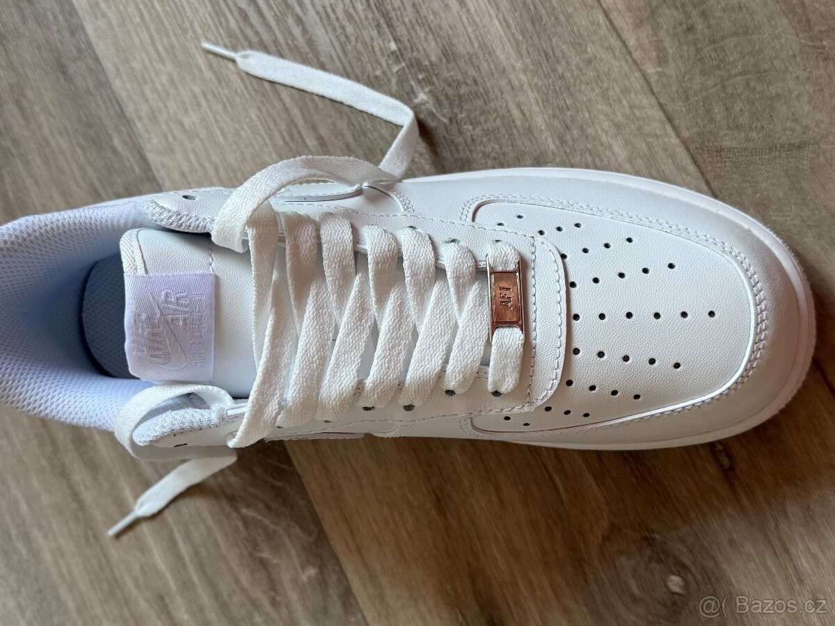 Nike AirForce 1 - 13