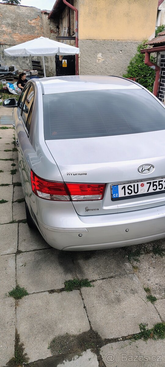 Hyundai Sonata - 13