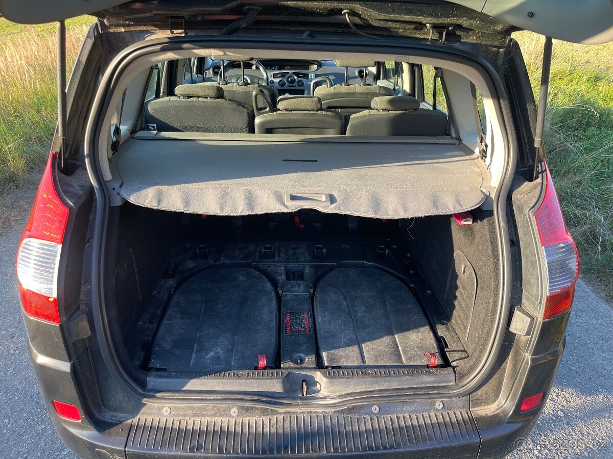 Prodám Renault Scenic 7 míst - 13
