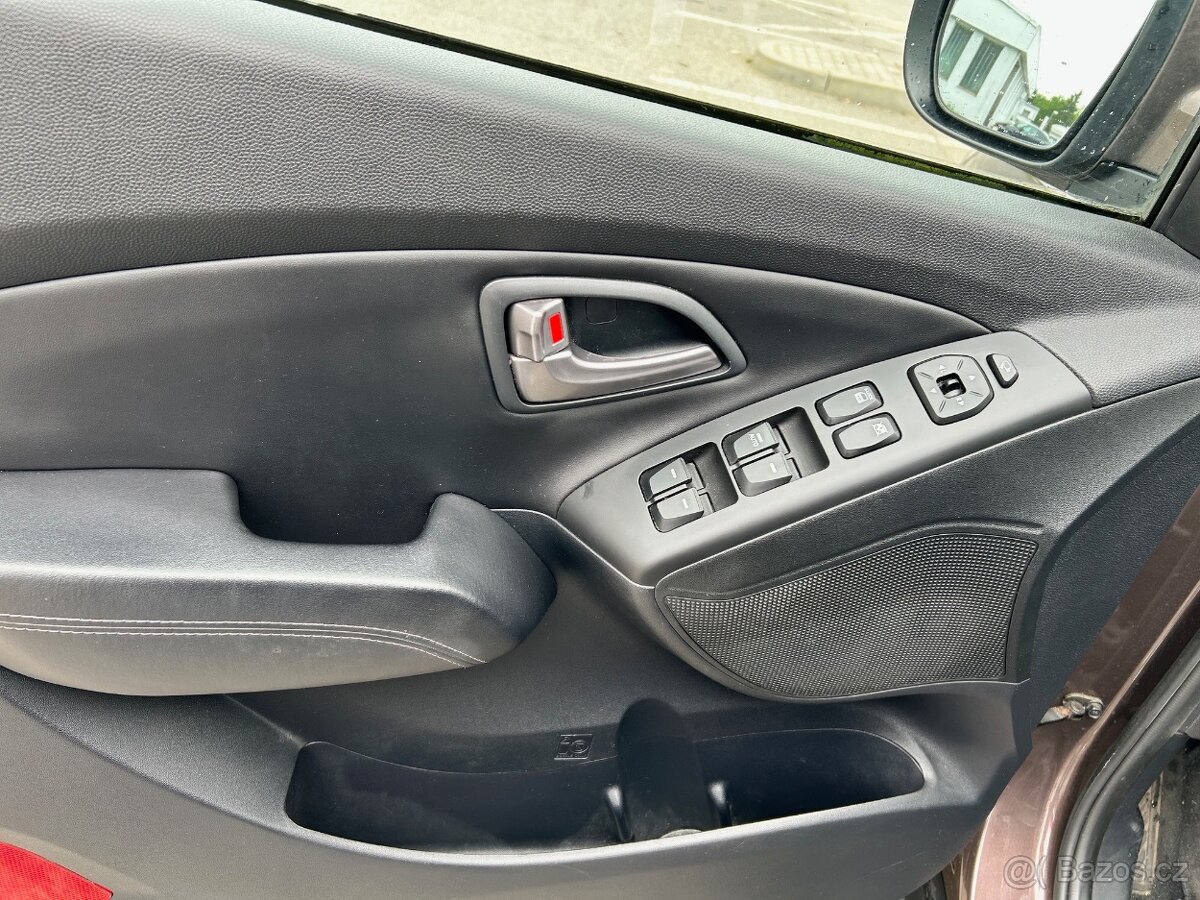 Prodám Hyundai ix35 ; 1,7 crdi - 13