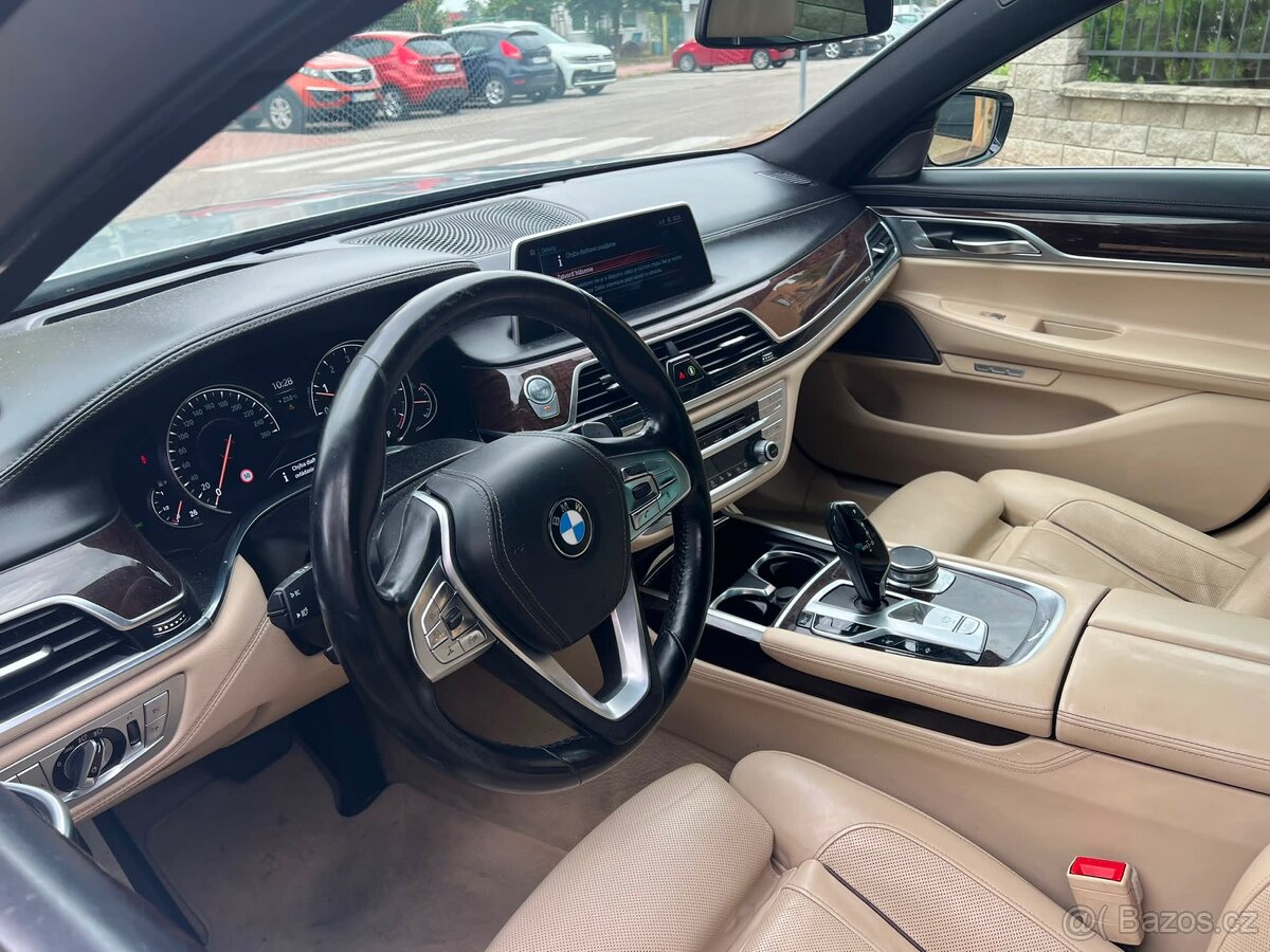 Predám 750i top stav surne Cena 17.000€ - 13