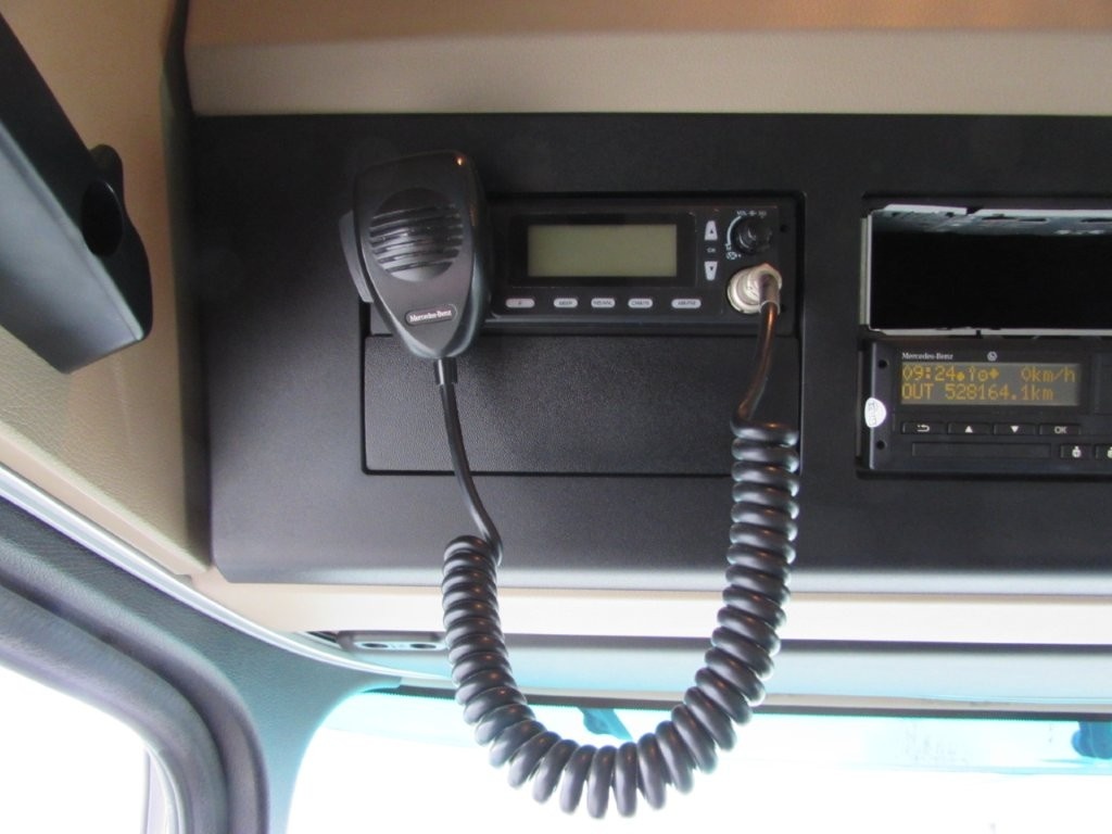 MERCEDES BENZ Actros 1845 Mega - 13