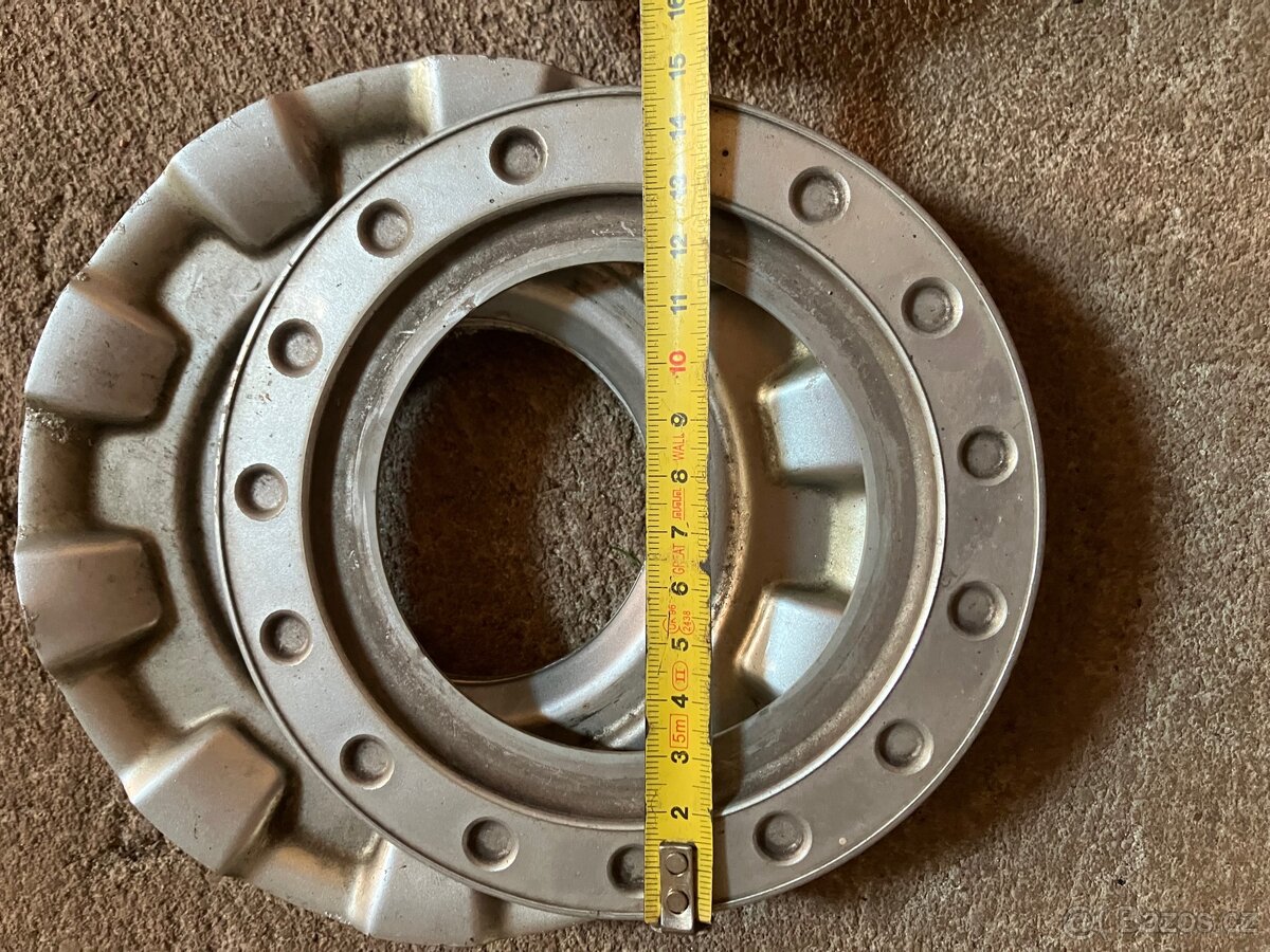 Prodám různé pokličky BBS - 13