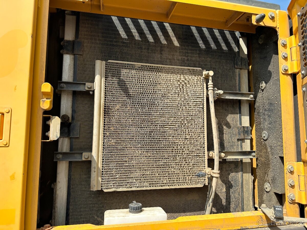 Pásový bagr VOLVO EC220EL - 13