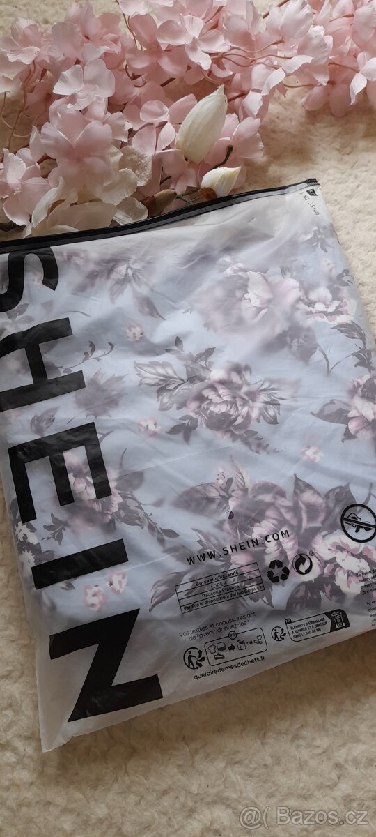 Květované dlouhé šaty se šněrováním - NOVÉ - 13