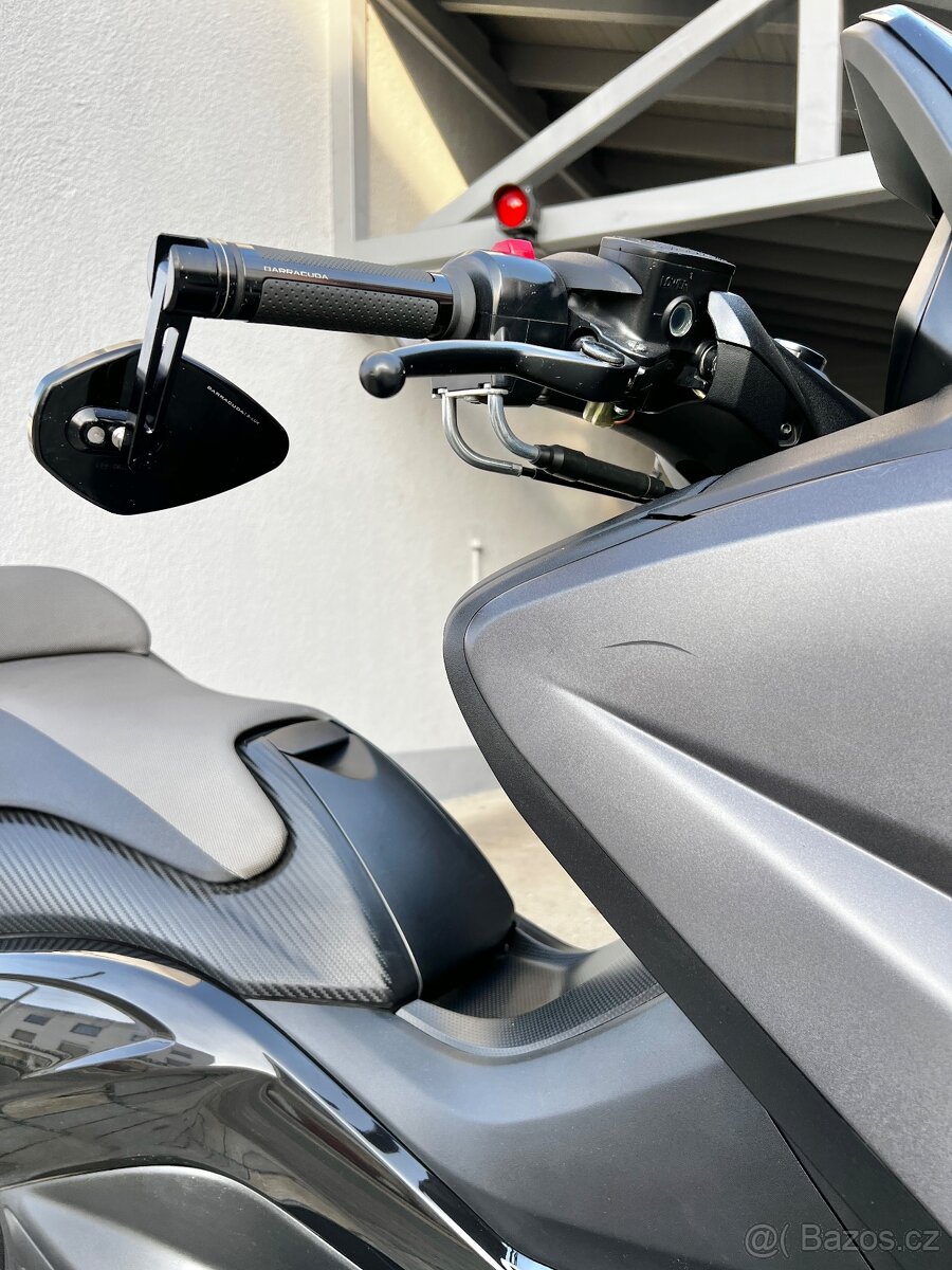 Yamaha Tmax 530 - 13