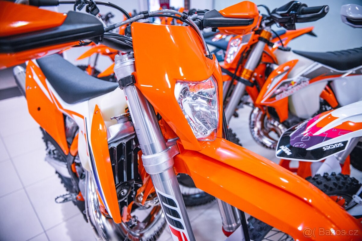 KTM EXC 300 TPI Akrapovič NOVÁ - 13