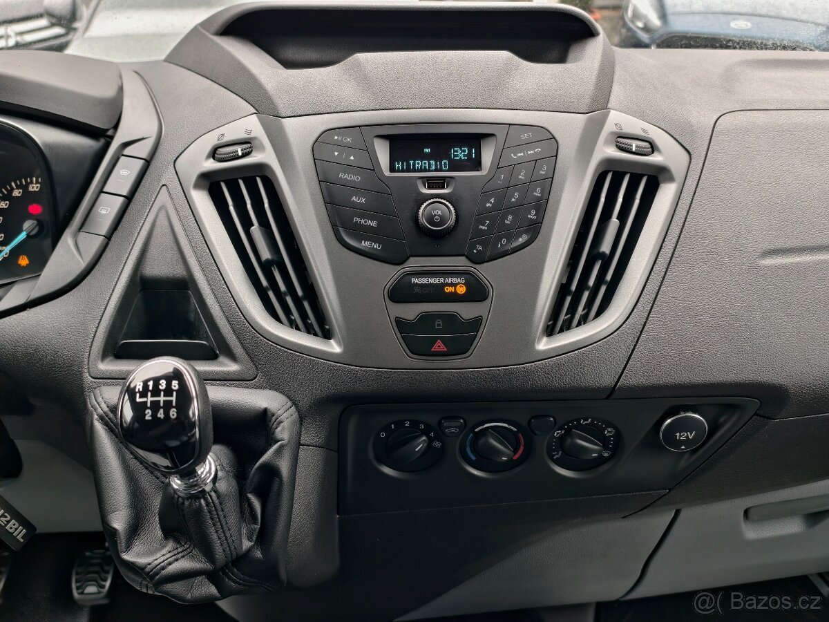 Ford Transit Custom 2.0EcoBlue ÚPRAVA PRO VOZÍČKÁŘE - 13