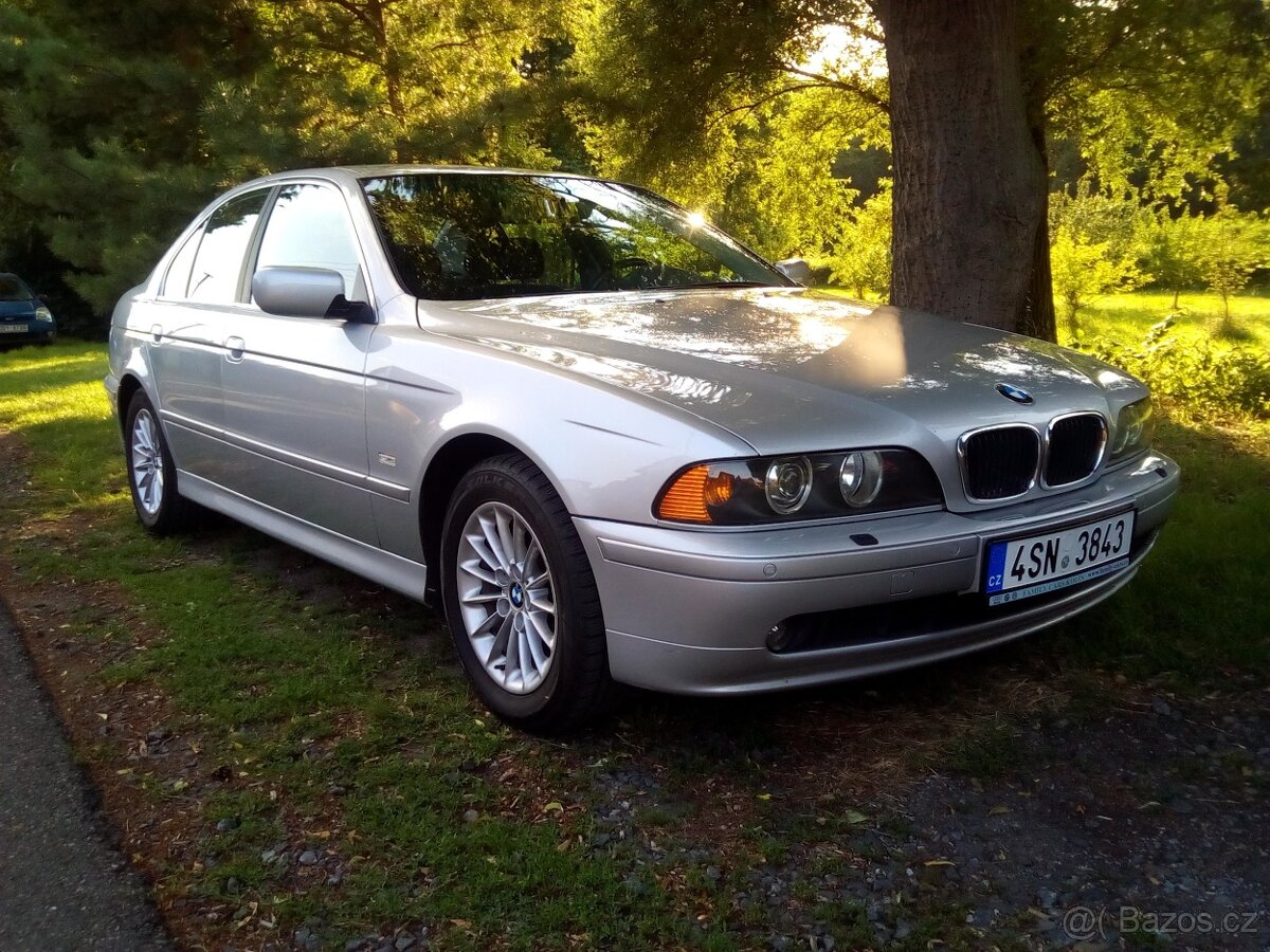 BMW E39 525i automat - 13