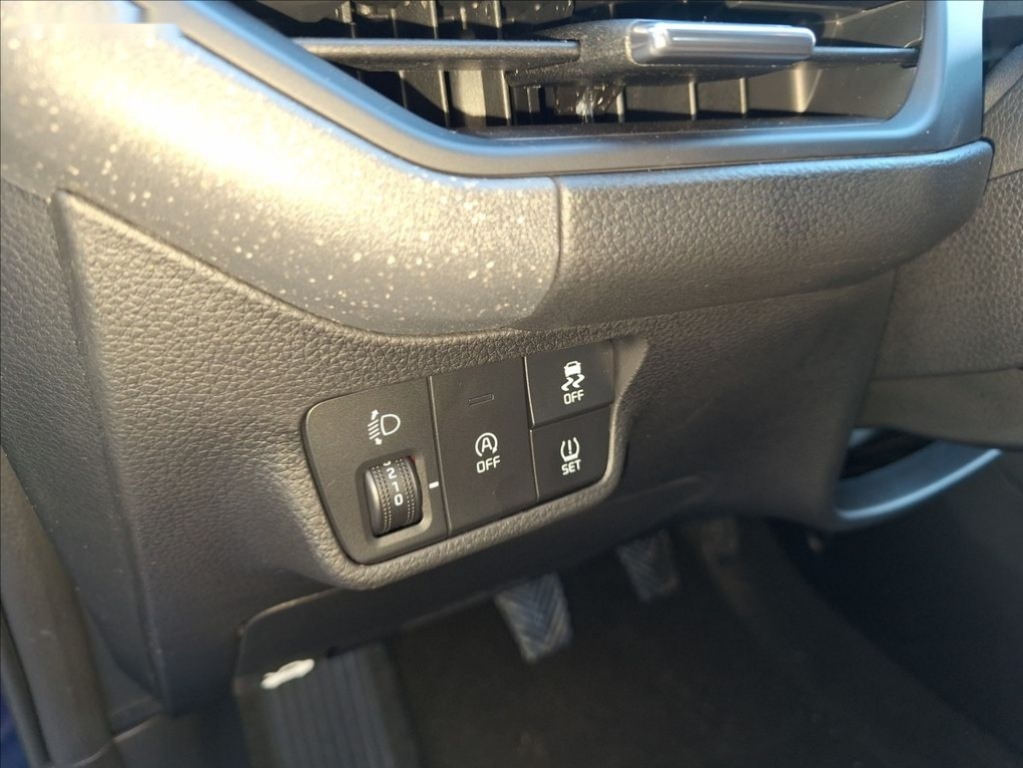 Kia Stonic,1,0 TGDi 74 KW Spin 1 - 13