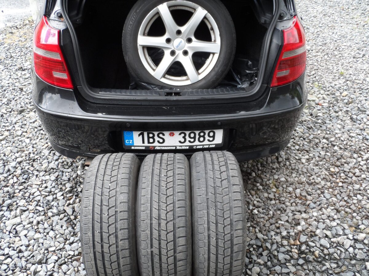 BMW 116i E81 90kW R.V. 2009 - 13