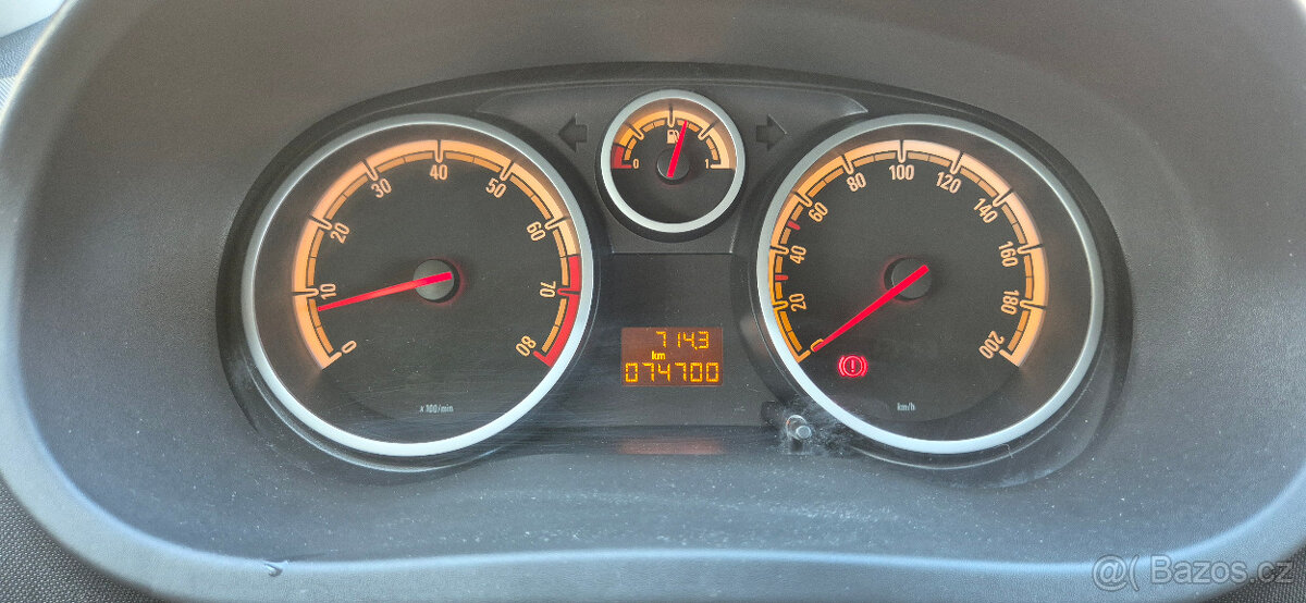 Opel Corsa, 1.4i KLIMA,1MAJITEL,PO SERVISE - 13