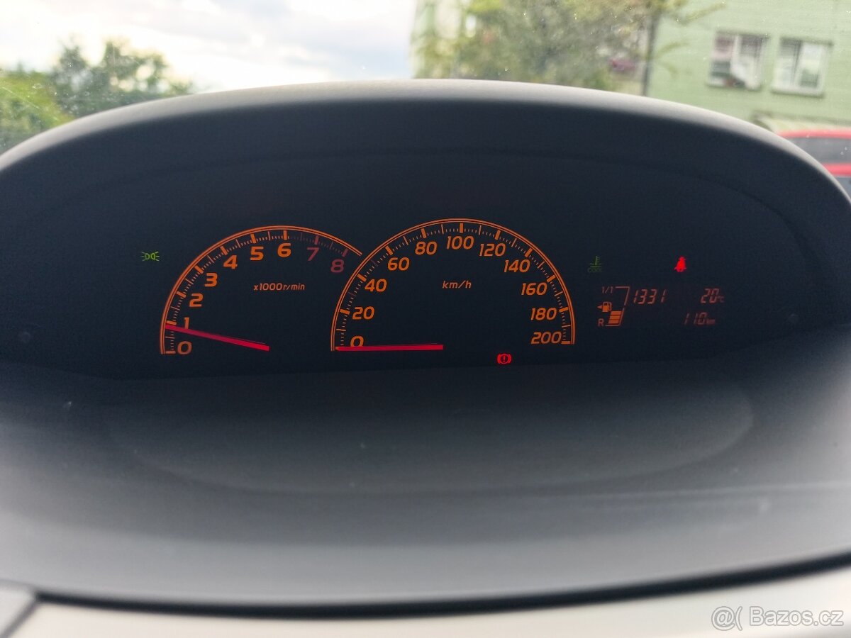 Toyota Yaris 1.0 VVT-i - 13