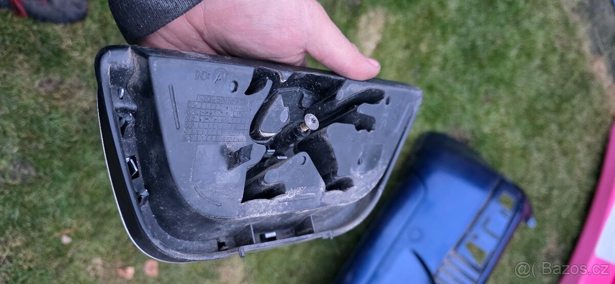 Díly Peugeot 1007 - 13