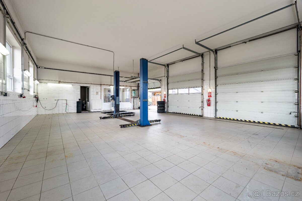 Autoservis- sklad - myčka - 13