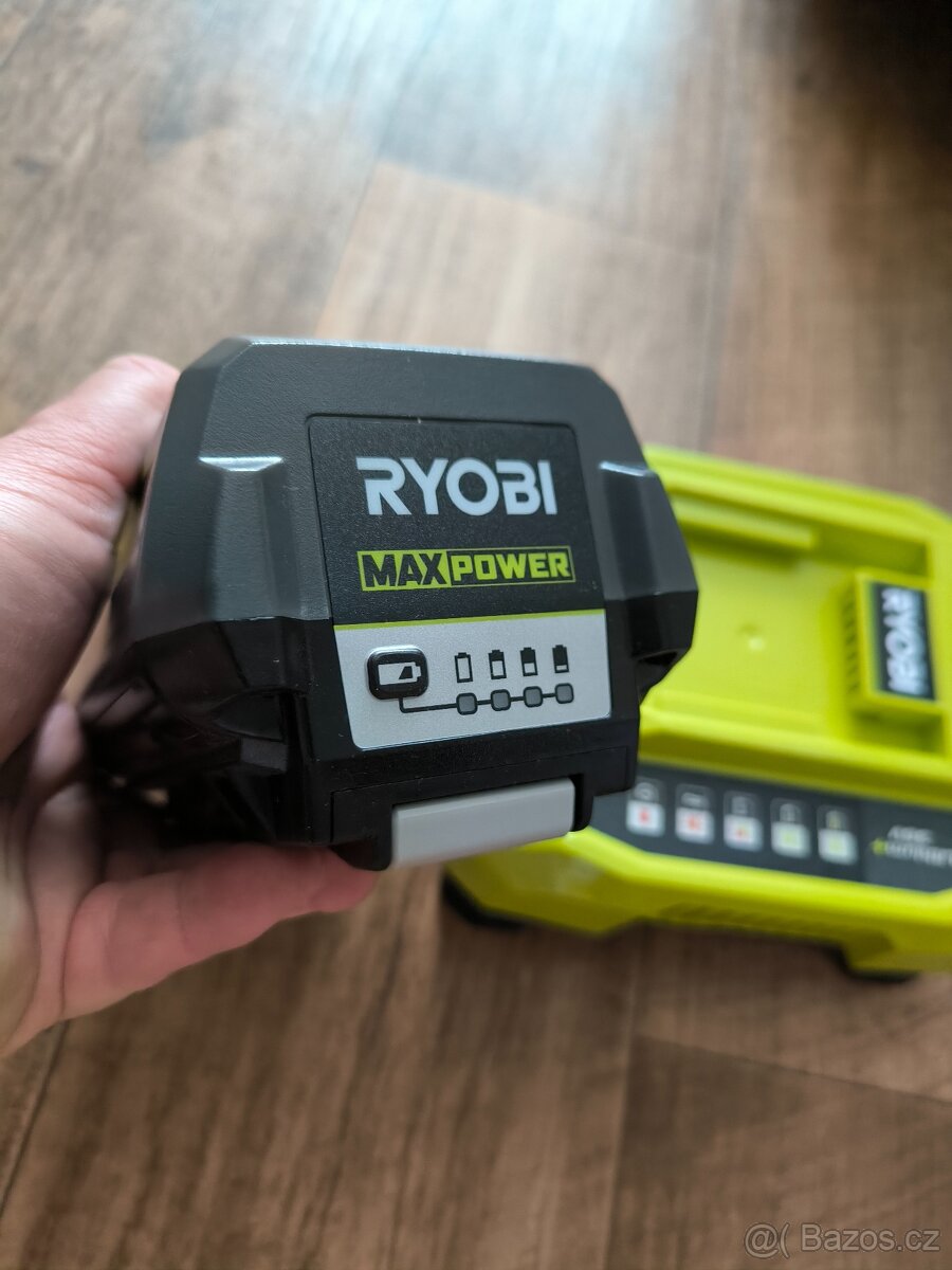 Sekačka aku Ryobi 36v, baterie, nabijecka - 13