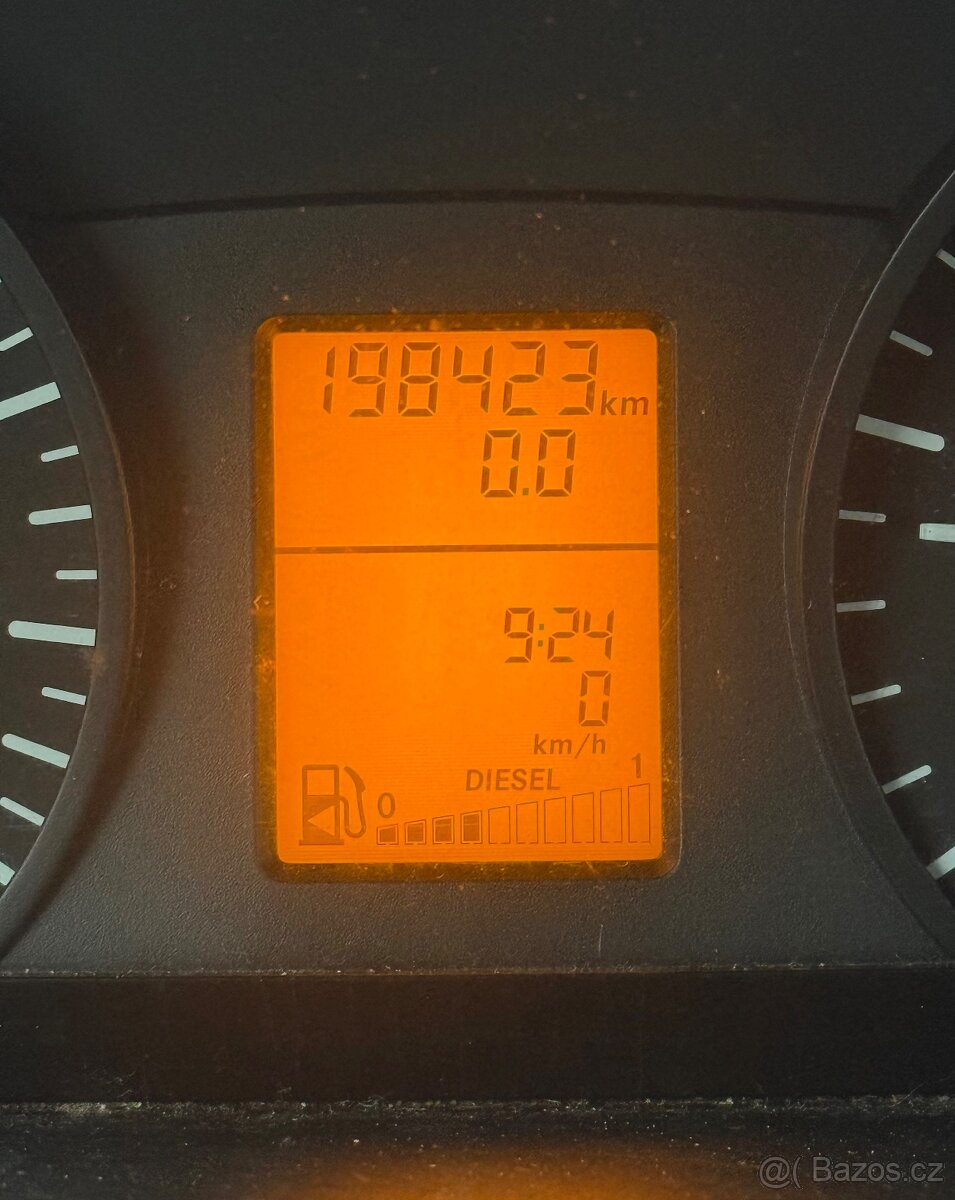 23míst, Mercedes-Benz Sprinter - 13