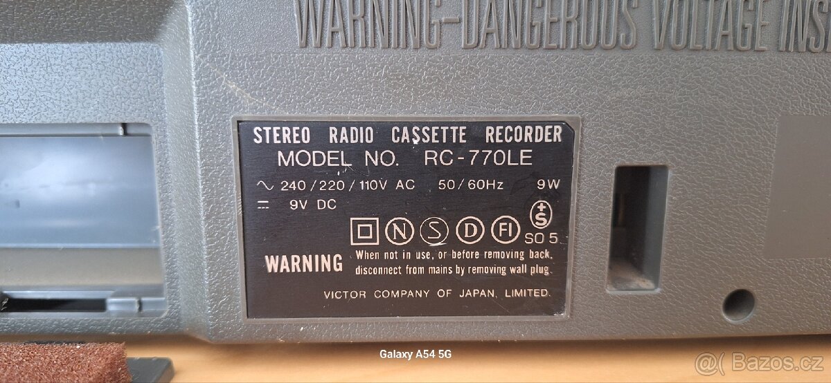 Radiomagnetofon JVC - 13