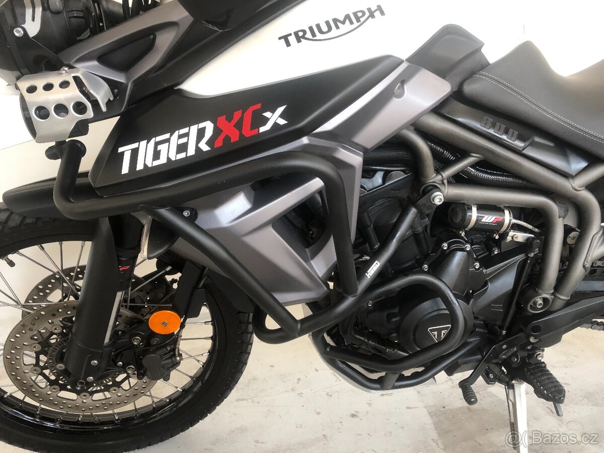 Triumph Tiger 800XCX - 13