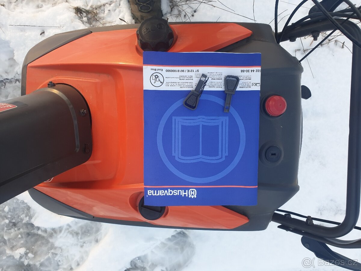 Husqvarna sněhová fréza - 13