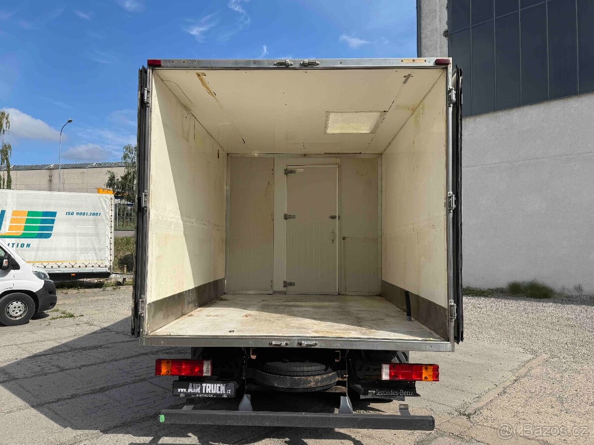 MB Atego 970 - bedna izoterm - 13