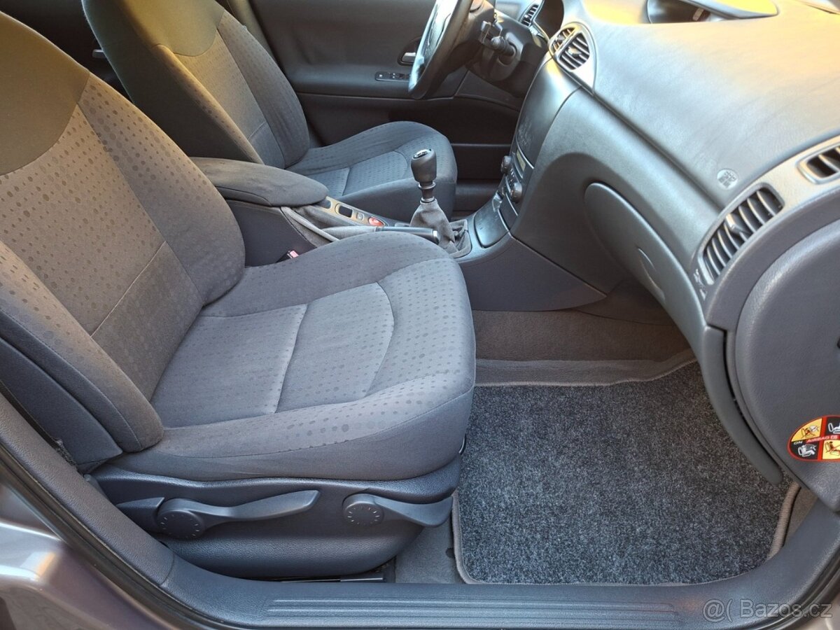 RENAULT LAGUNA 1.9dCi 79kW - 13
