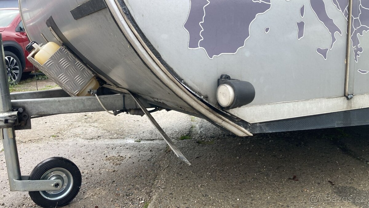 Obytný přívěs Carox Family - 13