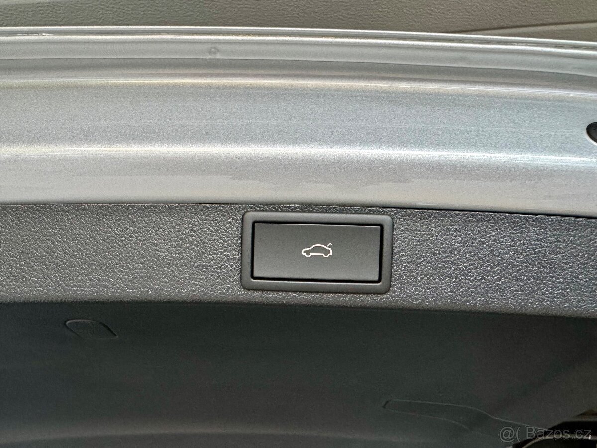 Škoda Octavia Combi Sportline 2,0 TSI 140 kW DSG 4x4 Nová ČR - 13