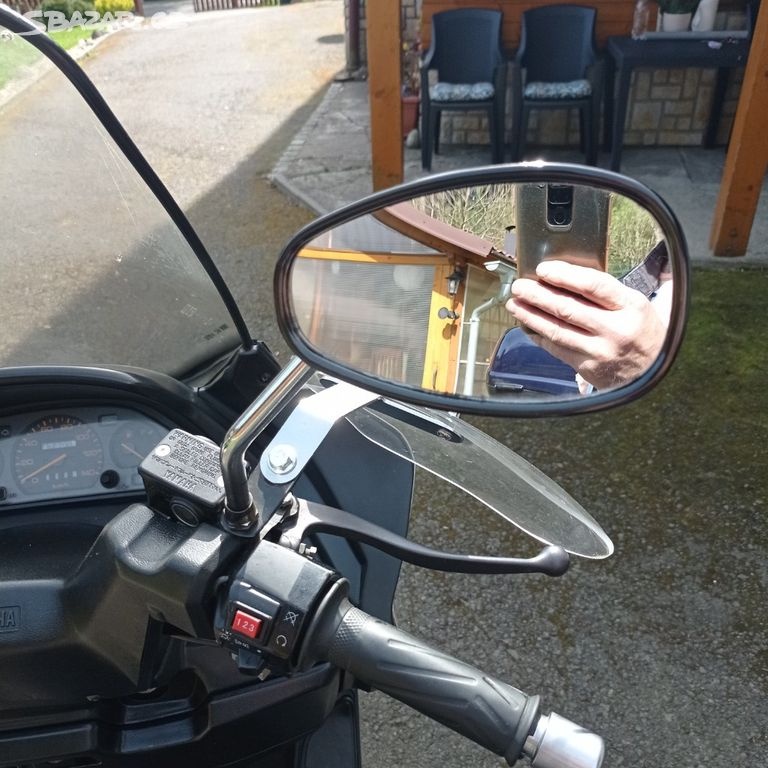 Yamaha Majesty 250 - 13